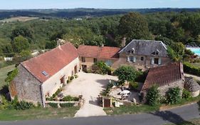 La Vieille Ferme: Superbe Complexe De 3 Gites En Pierre Avec Piscine Au Coeur Du Perigord Noir